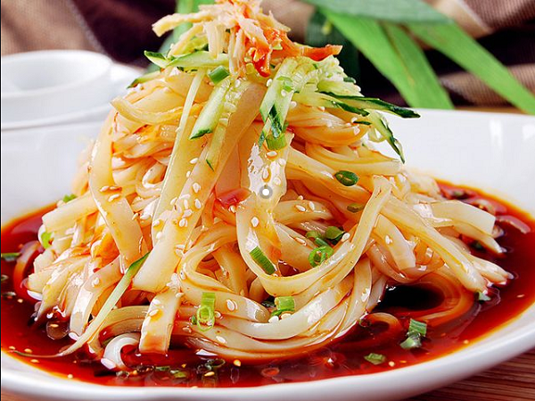 模塊熱源機如何用在生產(chǎn)制作涼皮?